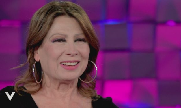 Rosanna Fratello, l’appello ad Ornella Vanoni: “Vorrei che mi riceva per un abbraccio e per un saluto. Ormai stiamo invecchiando entrambe, non è il caso di continuare questa guerra”