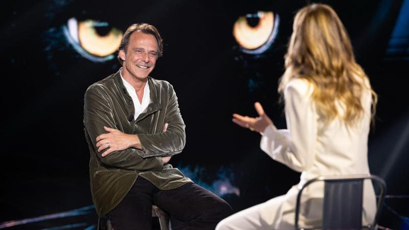 Alessandro Preziosi: “Elisa di Rivombrosa? Se potessi tornare indietro non lo rifarei. Vittoria Puccini? La separazione è stata difficile, sono stato uno sprovveduto”