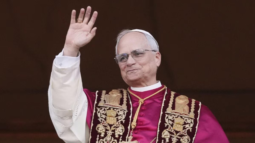 Il Cardinale Robert Francis Prevost è il nuovo Papa. Ha scelto il nome di Leone XIV: “Costruiamo ponti di pace con il dialogo e con l’incontro”