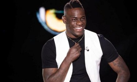 Mario Balotelli: “Giocherò due o tre anni prima di smettere. Sarà un trauma atletico ma il mondo finto del calcio non mi mancherà. Il peggior fallo subito? Da Totti!”