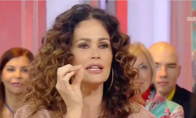 Samantha De Grenet: “Sui social parlo dei miei piccoli interventi estetici e vengo insultata”