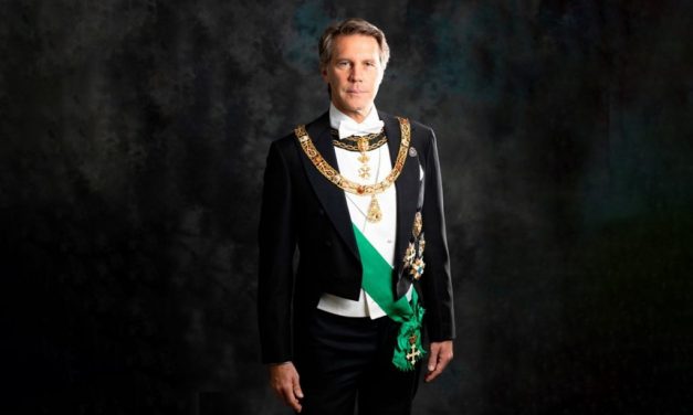 Emanuele Filiberto si sfoga: “Ci accusano di essere ladri. È inaccettabile. Sono amareggiato, è umiliazione”