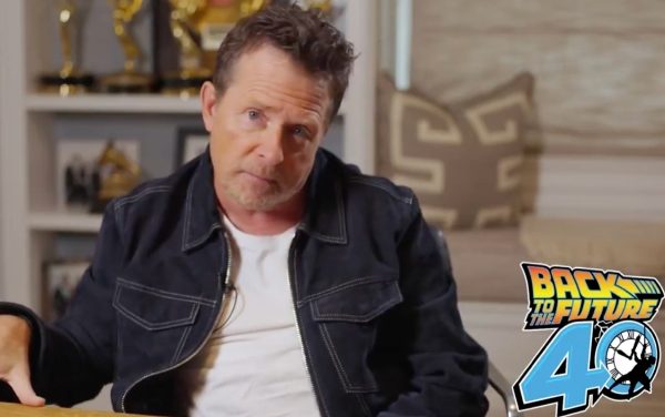 Ritorno al Futuro compie 40 anni, Micheal J.Fox saluta i fan