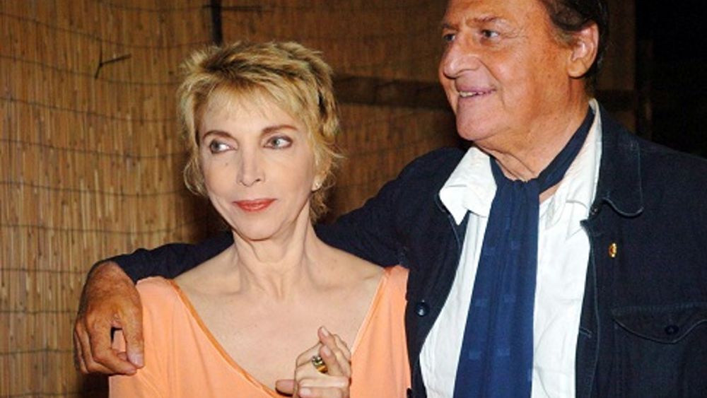 Renzo Arbore: “Mariangela Melato? L’amore della mia vita, la scintilla scoccò con una canzone di Lucio Battisti. Boncompagni? Ho conservato le grandi risate”