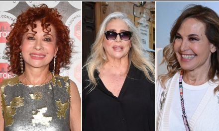 Alda D’Eusanio: “Mara Venier? Una belva che tratta male i deboli. Barbara D’Urso? Ha meritato Ballando con le stelle. Pier Silvio Berlusconi? Non ha le stesse capacità del padre”