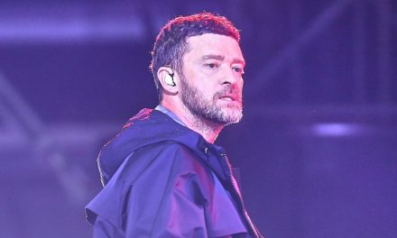 Justin Timberlake: “Mi è stata diagnosticata la malattia di Lyme prima del tour. Uno choc, ma la gioia di esibirmi mi aiuta a superare il dolore che il mio corpo prova”