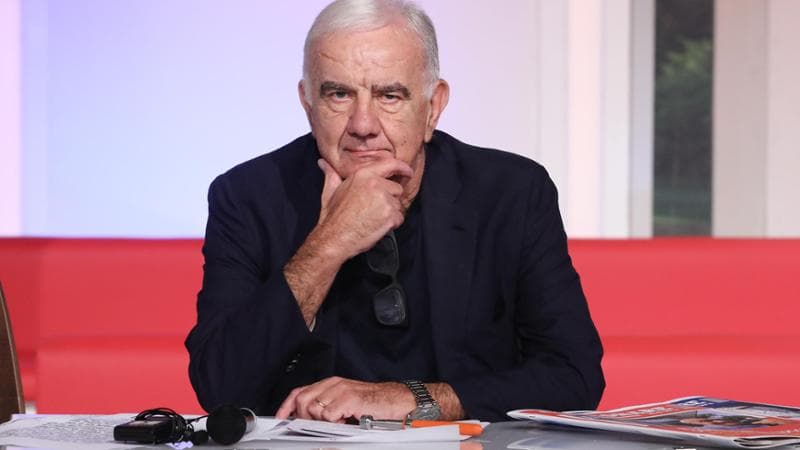 Gene Gnocchi: “Mettersi ad inseguire la tv di un tempo non ha senso. Lasciarla non è mai stato un problema. Oggi farei un corso su come diventare opinionisti”
