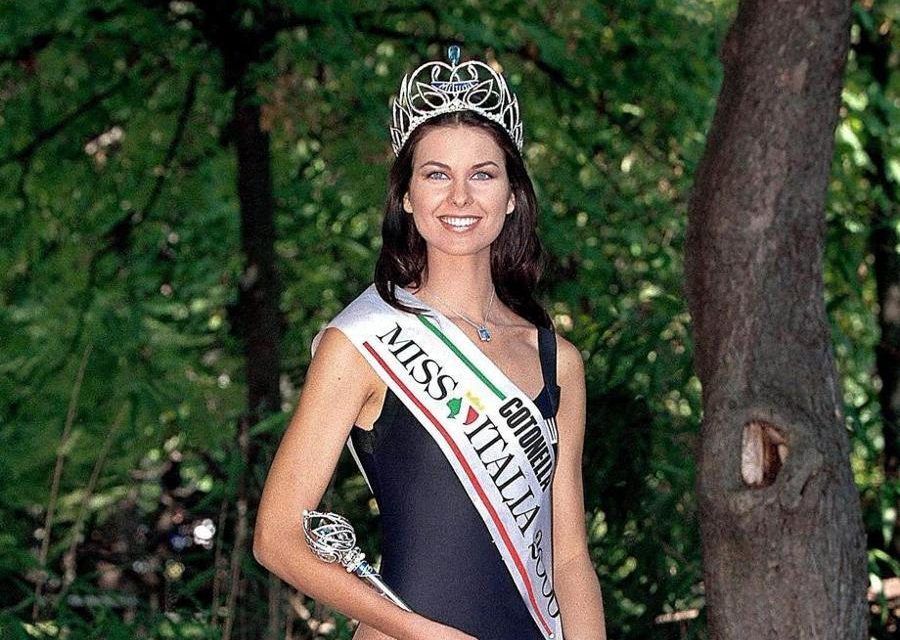 Tania Zamparo, Miss Italia 2000: “Nell’anno della vittoria guadagnai 400 milioni di lire e comprai casa a Roma. Baudo mi voleva in uno show, ma Mirigliani disse no!”