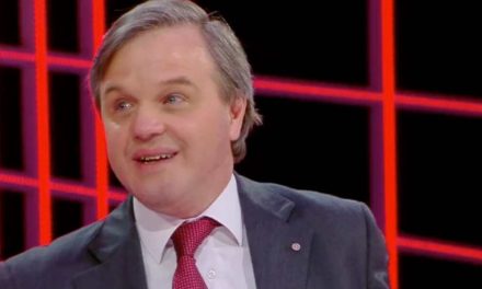 Ferdinando Sallustio, re di Passaparola: “Vinsi 352 mila euro. Con una risposta costrinsi Scotti a togliersi le scarpe”