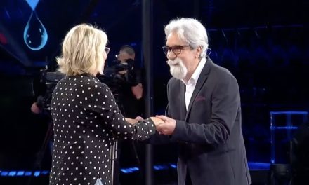 Beppe Vessicchio, il ricordo di Maria De Filippi: “Un grande Maestro, non solo d’orchestra ma di vita”