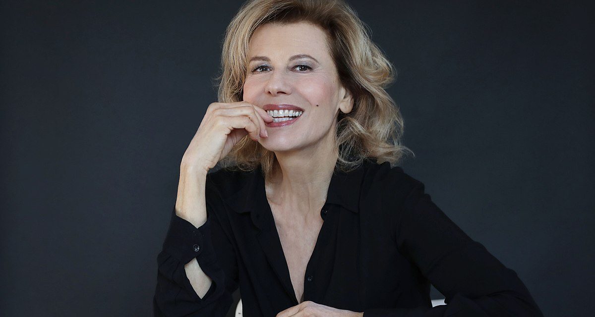 Daniela Poggi: “Incantesimo? Fu un grande successo, il mio personaggio ha lasciato un ricordo indelebile. Le fiction di un tempo erano meglio delle serie di oggi”