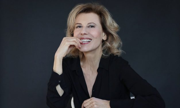 Daniela Poggi: “Incantesimo? Fu un grande successo, il mio personaggio ha lasciato un ricordo indelebile. Le fiction di un tempo erano meglio delle serie di oggi”