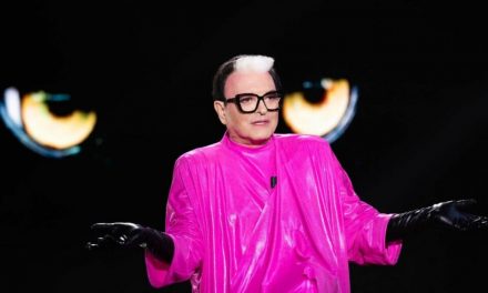 Cristiano Malgioglio: “Giusy Ferreri? Mi sarebbe piaciuto scrivere per lei, ma non mi ha mai chiamato. Jennifer Lopez? Ho tre tatuaggi dedicati a lei”