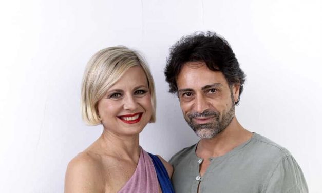 Antonella Elia: “Mi sento umiliata. Pietro parla di me in tv per avere la paghetta per le ospitate televisive. Fa i siparietti, ma a me non va bene”