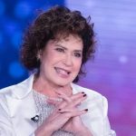 Corinne Clery: “Non parlo con mio figlio da otto anni, mi ha denunciata per diffamazione. Lui ha continuato a mortificarmi, a sminuirmi. Non mi sento più mamma”