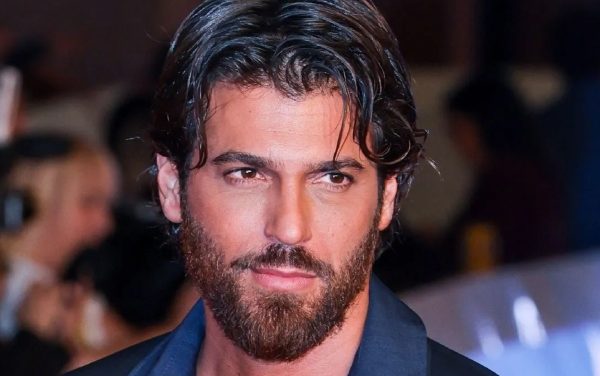 Can Yaman arrestato a Istanbul