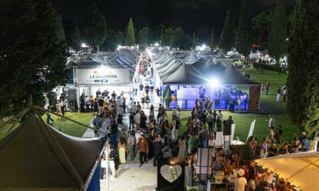 MG Logos: Vinòforum 2026 verso il gran finale, tra gli appuntamenti del weekend e la finalissima de la Città della Pizza 2026