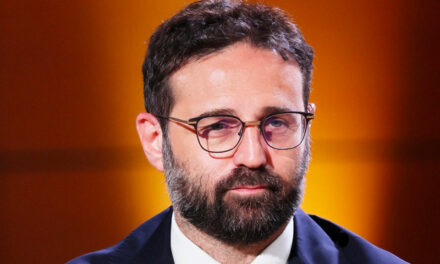 Sky Italia, Giuseppe De Bellis lascia il suo incarico